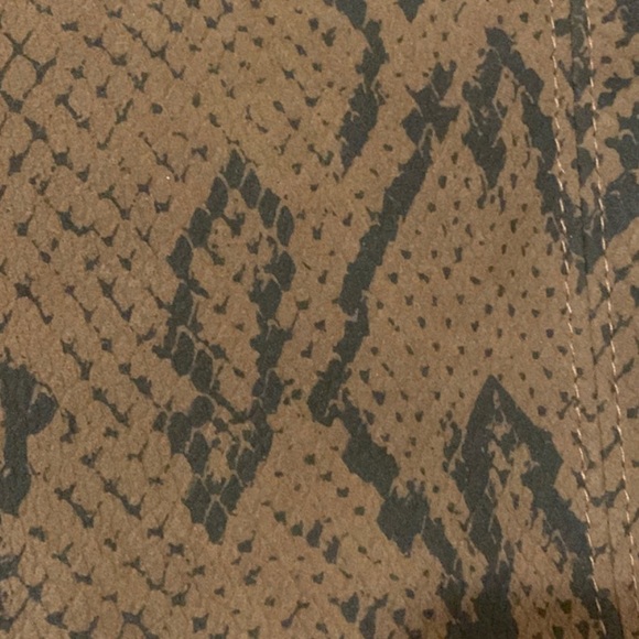 Universal thread snake print hobo bag brand new - Picture 6 of 7